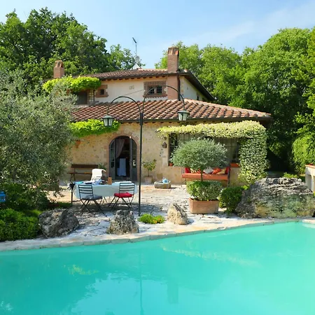 Oasis By Interhome Villa Penna in Teverina