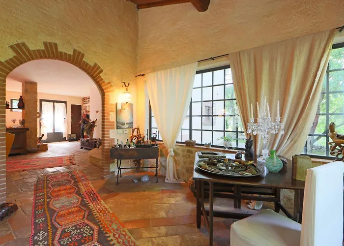 Villa Oasis By Interhome Penna in Teverina